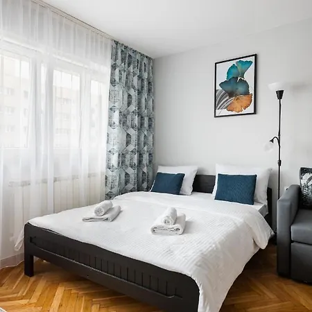 דירה Medyczny Park By Bookinghost ורשה