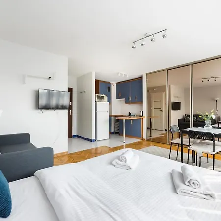 Апартаменты Medyczny Park By Bookinghost Варшава