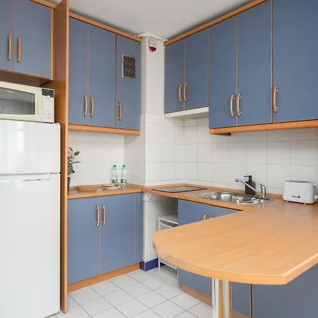 Apartmán Medyczny Park By Bookinghost